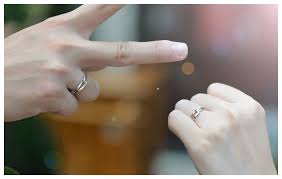  8 Ide Ring Cincin Perkawinan Cincin Cincin Tunangan