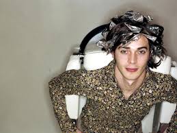 Black hair with pop grey highlight. How To Get Natural Looking Highlights For Men