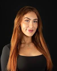 Cara Richardson's Instagram, Twitter & Facebook