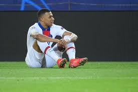 So for mbappe, i know he adores ronaldo but. Mbappe Surpassed A Psg Great On The Club S Goal Scoring List During Barcelona Fixture Psg Talk