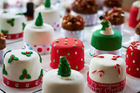Allrecipes has more than 1,470 trusted christmas dessert recipes from traditional to our new favorite trends. Christmas Food Around The World For Anyone Who Loves Dessert