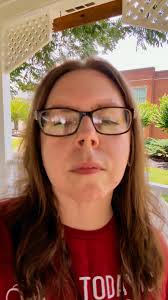 "In the Garden", 15 years ago, yesterday, Mama got to go HOME ⬆️! Hard to  believe it's been that long, smh., This was one of her favorite songs.,  🌷🪻🏵️