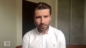 Luka elsner ist ein ehemaliger fußballspieler aus словения, (* 02 авг. Unfair To Relegate Amiens With 10 Games To Go Luka Elsner Amiens Sc Coach Youtube