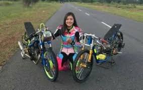 Wikipedia is a free online encyclopedia, created and edited by volunteers around the world and hosted by the wikimedia foundation. 1001 Foto Motor Drag Dengan Cewek Cantik Sexy Tips Modif Demico Co