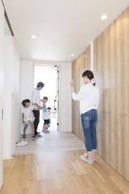 段差のないフラットな玄関 family 注文住宅 建築 鹿沼 住宅 段差
