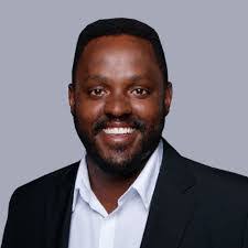 Michael Moll's Instagram, Twitter & Facebook