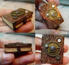 Steamcircus Com Timeline Photos Facebook Steampunk Crafts Steampunk Book Miniature Books