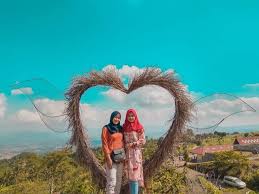 Bukittinggi termasuk destinasi tujuan wisata favorit di provinsi sumatera barat. Germanggis Tempat Wisata Baru Dan Camping Seru Di Banyumas Maupun Purwokerto