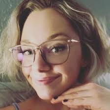 Katie Land's Instagram, Twitter & Facebook