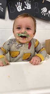 Angie Greenhill's Instagram, Twitter & Facebook