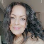 Angel Mabee's Instagram, Twitter & Facebook