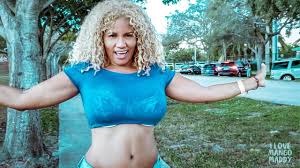 Mango maddy and the venice fishing pier, mango maddy goes to las galeras, dominican republic, public bra removal? Grid Iron Grill Off With Mango Maddy Youtube