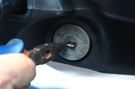 Résultat de recherche d'images pour "car key"