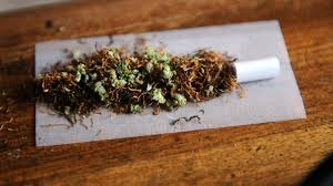 Hier werden wir regelmäßig alle tarifpakete der internetanbieter auflisten, die 20 euro oder weniger im monat kosten. Interpelle Avec 26 Grammes De Cannabis