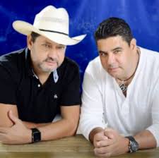 Edilson da silva rodrigues, nome de batismo do músico, tinha 57 anos e estava internado em um hospital em presidente prudente. Sic Noticias Covid 19 Cantor Matheus Da Dupla Lucas E Matheus Morre Aos 57 Anos