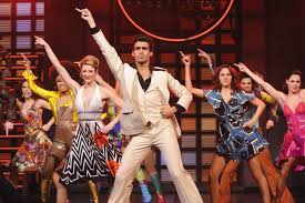 20 Ideen Fur Eine Silvester Mottoparty Verkleiden Macht Spass Silvester Mottoparty Silvester Mottoparty Ideen Mottoparty