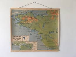 Created by clemt | updated 4/30/2021. Carte Murale Ancienne D Ecole Geographique Bretagne Vendee Pays De La Loire France French Vintage School Wall Map Vintage School Wall Maps Map