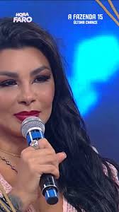 Eu apanhei na rua" 😳 Em #AFazendaÚltimaChance, Jenny contou que não fala  com a filha, Bia Miranda, há um ano e meio. A peoa também revelou que  chegou a apanhar na rua