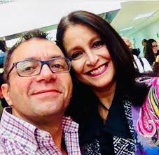 Moises Castañeda added a new photo.