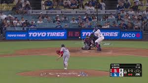 Riley O'Brien earns 38th save vs. Dodgers