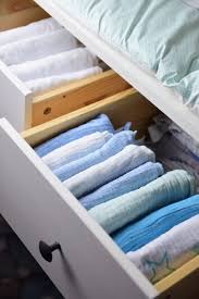 Viel Stauraum Ist Das Wichtigste Bei Der Wickelkommode Weshalb Wir Uns Fur Hemnes Mit 8 Schubladen Ent Wickelkommode Ikea Babyzimmer Ikea Hemnes Wickelkommode