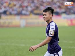 Hanoi football club, gọi tắt là hà nội fc), trước đây mang tên hà nội t&t, là một câu lạc bộ bóng đá chuyên nghiệp hiện thi đấu tại giải bóng đá vô địch quốc gia việt nam. Quang Háº£i Ná»•i Cau Nháº¯c Nhá»Ÿ Cáº­u Be Nháº·t Bong á»Ÿ Thanh Hoa Vi Cau Giá» Trong Ngay Ha Ná»™i Fc Thua Tháº£m