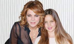 Born in rome, gerini won the national competition of miss teenager in 1985. Chi La Figlia Di Claudia Gerini Rosa Enginoli Caffeina Magazine