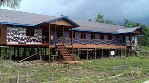 Rumah lgkojei (rumah adat provinsi teluk cendrawasih). Mengenal Rumah Adat Betang Rumah Adat Kalimantan Tengah Rumah Com