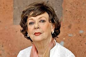 Desmienten mitos de Adriana Roel