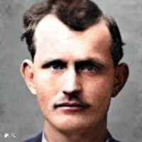 Brandon Bolling's Instagram, Twitter & Facebook