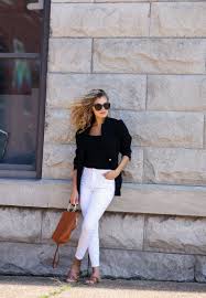 Black Blazer With Jeans Women White Skinny Jeans Black Blazer Outfit Summer Fashion Summer Outfit Outfit Ideas How To Wear White Jeans Black Blazer Outfit Skinny Jeans Outfit Summer