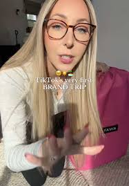 The green dress night! 💚🌴#destinationshop