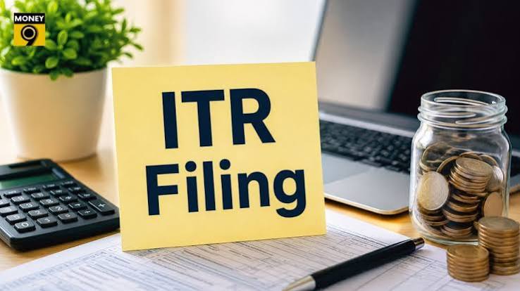 ITR-3 और ITR-4 की डेडलाइन नजदीक, चूके तो लगेगी ₹5,000 तक लेट फीस, जानें पूरे नियम – Money9live