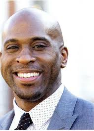 Longwood Magazine 2017 Spring by Greenwood Library