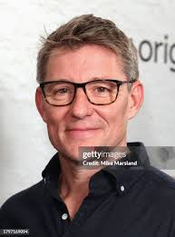 2,472 Ben Shepherd Photos & High Res Pictures