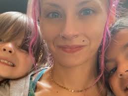 Fundraiser by enrique miranda : Ciara and her girls. Raising to help cover  her dental costs