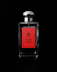 The biggest source of free photorealistic packaging mockups online! Perfume Bottle Psd Mockup Download For Free Designhooks