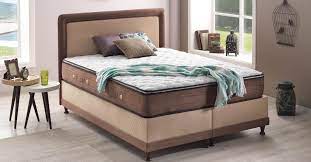 Yatsan tek ve çift bazalar, özenle ürettiğimiz yataklarımızı doğru biçimde desteklemek üzere dayanıklı ve uzun ömürlü olarak tasarlanmıştır. Cetmen Baza Ve Basliklar Dekorstore C 2020