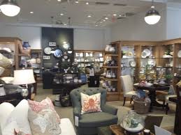 On the street of pga boulevard and street number is 3101. Pottery Barn 32 Reviews Furniture Stores 73505 El Paseo Palm Desert Ca United States Phone Number Yelp