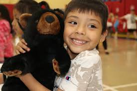 Nursing Students Hold Teddy Bear Clinic