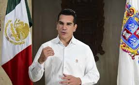 El gobernador de campeche, carlos miguel aysa gonzález, señaló que estar en fase amarilla en el semáforo epidemiológico no significa bajar la guardia, sino de redoblar esfuerzos para que esto. Alejandro Moreno Gobernador De Campeche En Favor De Las Zee Contrapeso
