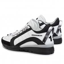 Αθλητικά DSQUARED2 - Lace-U Low Top Sneakers SNM0505 065B0001 M072  Bianco/Nero - Αθλητικά - Κλειστά παπούτσια - Ανδρικά | epapoutsia.gr