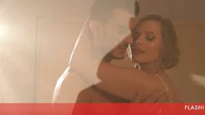 1 day ago · cristina ferreira poderá estar, como tem sido habitual, a tirar uns dias de descanso ao lado de ruben rua. Aqui Esta O Beijo Quente De Cristina Ferreira E Ruben Rua Flashes Flash