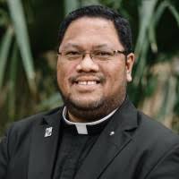 90+ "Rev. Eric" profiles