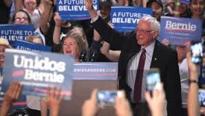 The photo links back to the photo on flickr and the caption indicates is a cc photo and gives the name of the photographer. Flickr Archives Creative Commons