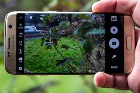 Ok, my phone is supposedly unlocked via fingerprint and pin number but it keeps unlocking in my pocket. Samsung Galaxy S7 Camera Raw Shooting Expert Guide Pocket Lint Galaxy Samsung Galaxy Samsung Galaxy S7