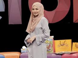 Naelofaraya2021❤ for online purchase click link below api.whatsapp.com/send?phone=60175864763&text подписаться. Neelofa I Am Still An Actress