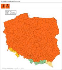 Radar opadów swoim zasięgiem obejmuje cały świat. Zachodniopomorskie Ostrzezenie Imgw 33 Stopniowe Upaly Burze Z Gradem O Wielkosci 5 Cm Gk24 Pl