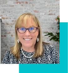 Tracey Kyle's Instagram, Twitter & Facebook