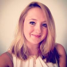 Victoria Mell's Instagram, Twitter & Facebook